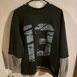 Black and Gray Men's Sweater
